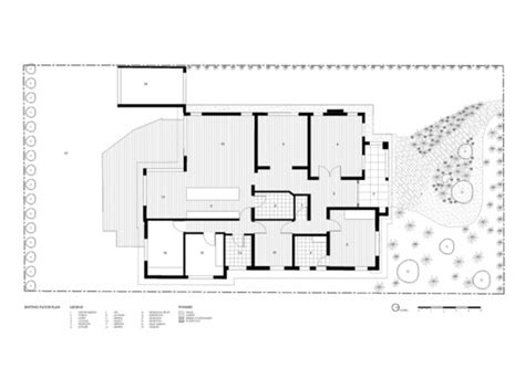 庭院平房|庭院住宅 / Ha Architecture